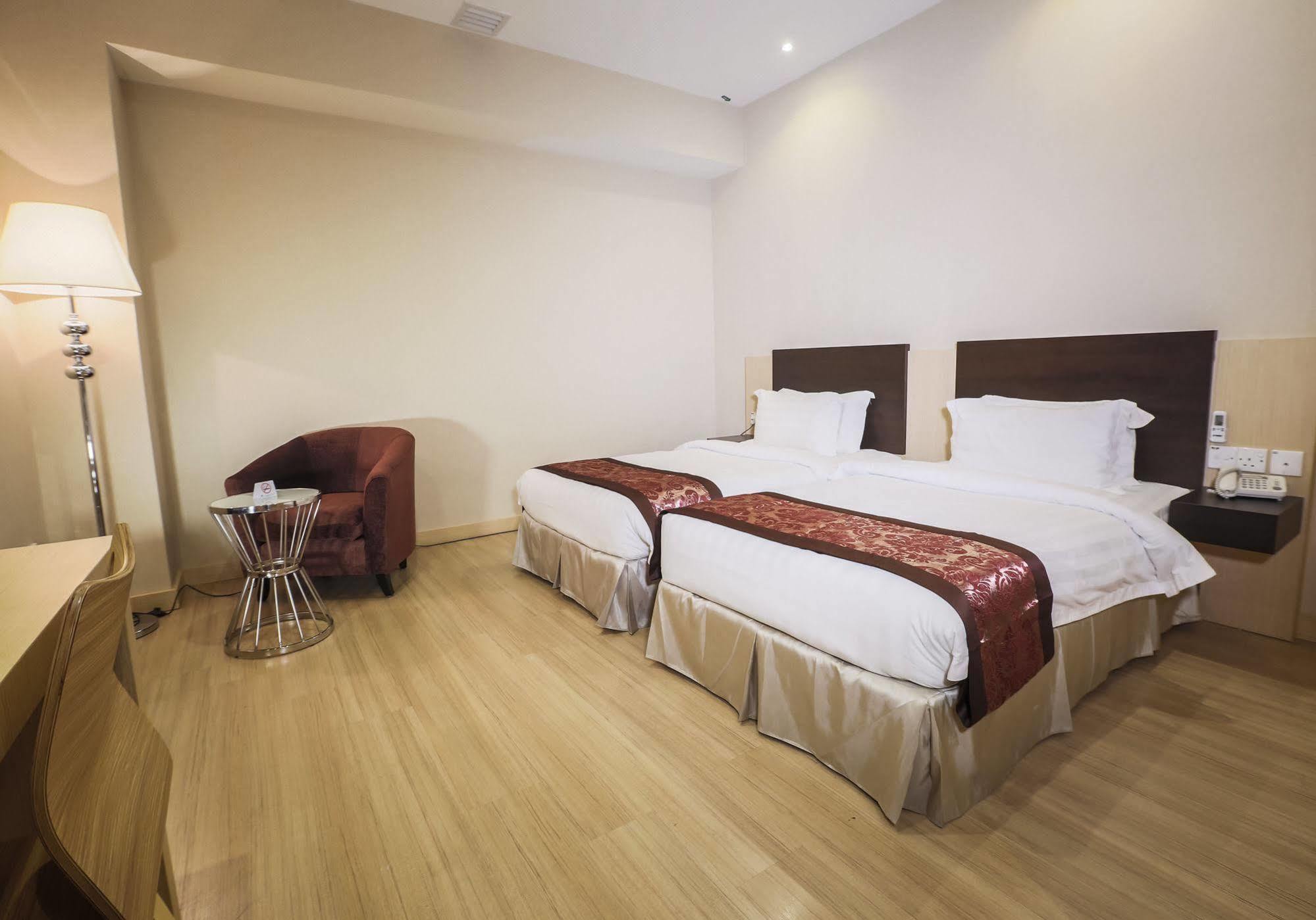 Eco Tree Hotel, Melaka Экстерьер фото