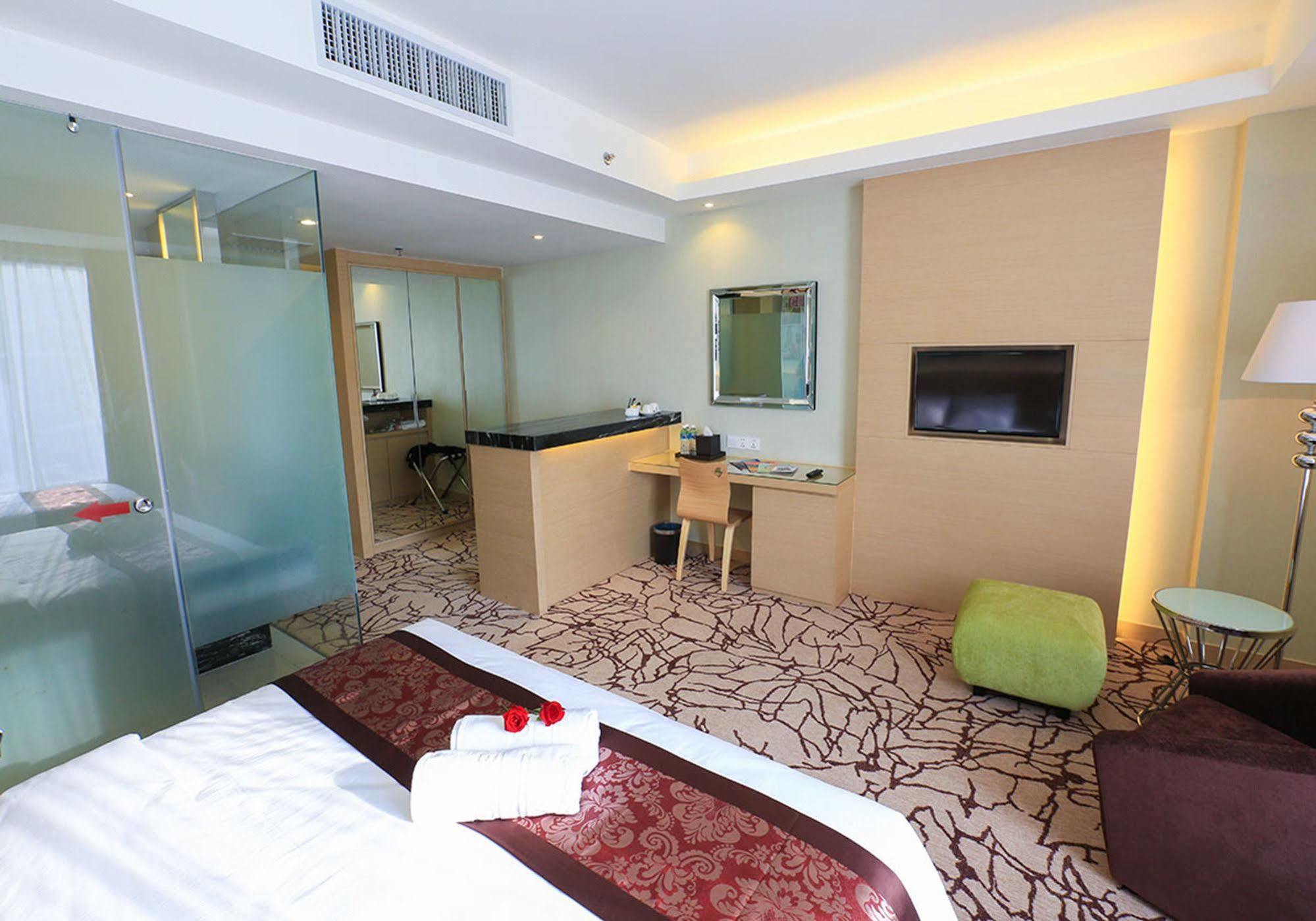 Eco Tree Hotel, Melaka Экстерьер фото