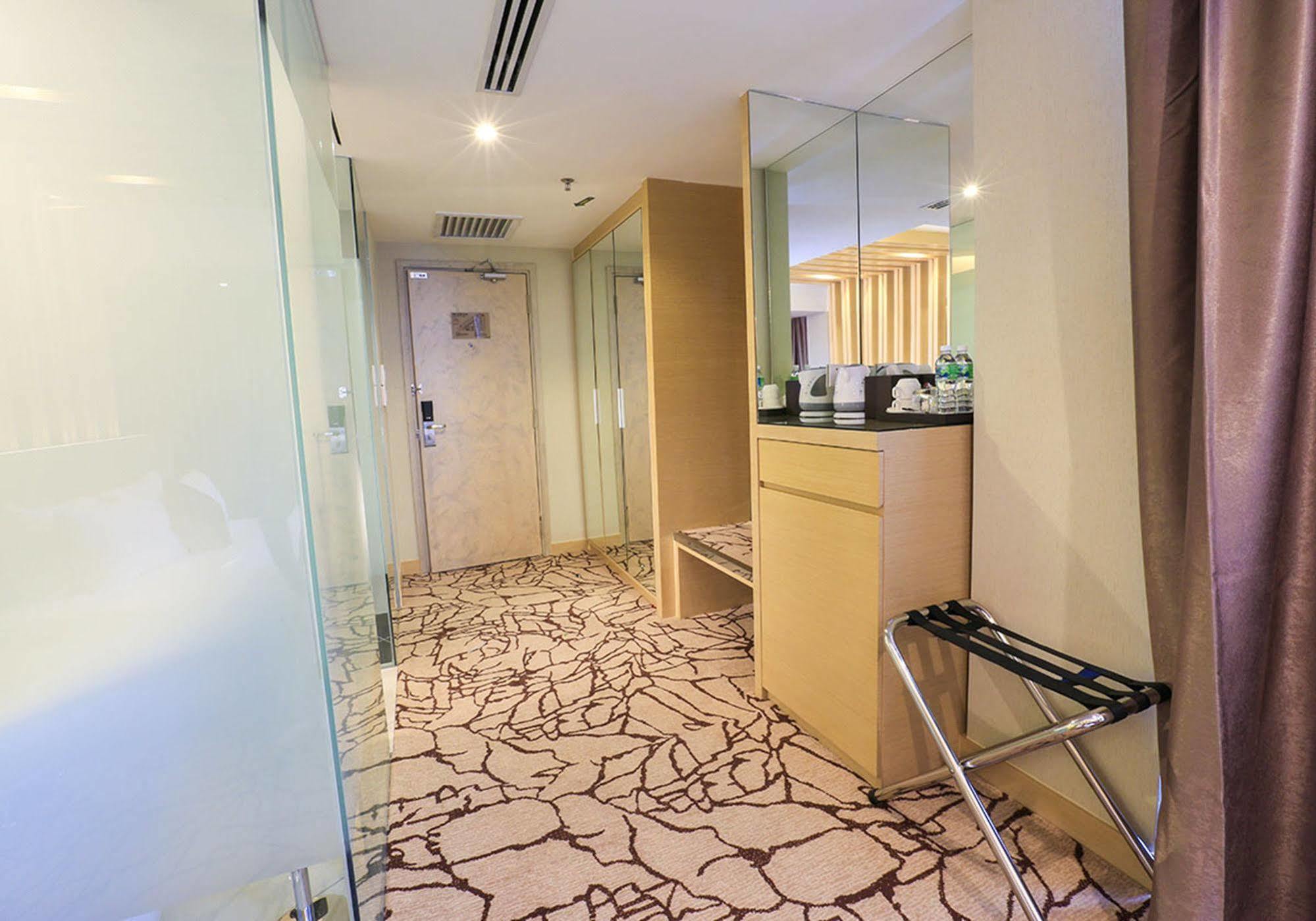 Eco Tree Hotel, Melaka Экстерьер фото